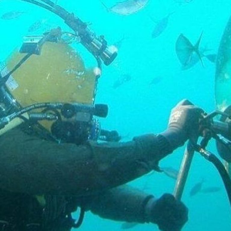 galeria-servicos-subaquaticos-1-1024x448